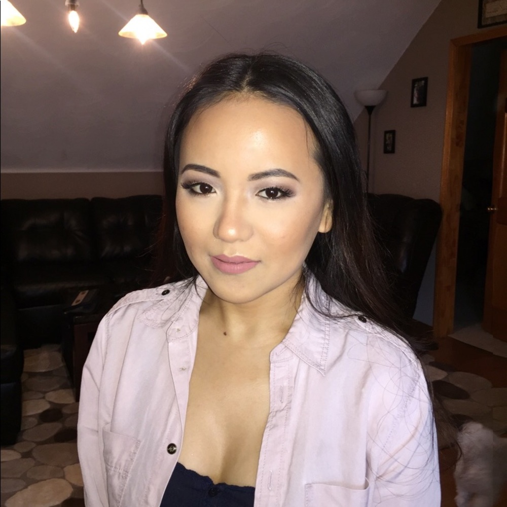 Meet your Posher, Samjana